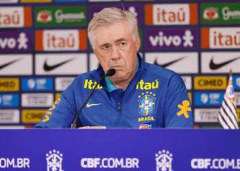 Carlo Ancelotti, técnico da seleção brasileira, foi condenado a 1 ano de prisão por fraude fiscal durante seu período no Real Madrid. CBF ainda não se manifestou sobre o caso.