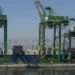 Balança comercial brasileira registra superávit de US$ 5,88 bilhões em junho, o pior resultado para o mês desde 2019. Preço menor das commodities e alta nas importações impactaram negativamente o saldo.