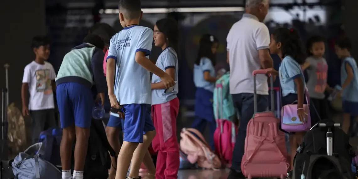 Inscrições para a Prova Nacional Docente (PND) 2025 vão até 25 de julho. Exame avalia formação docente e poderá ser usado em concursos públicos.