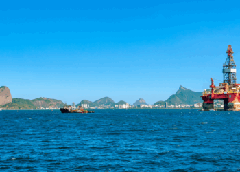 Produção no regime de partilha do pré-sal bate recorde em maio com 1,25 milhão de barris diários. Campos de Búzios e Mero lideram e União arrecada mais de 117 mil barris por dia.