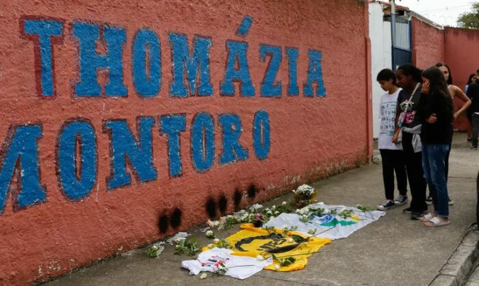 Nova lei aumenta penas para crimes cometidos em escolas e transforma homicídios e lesões dolosas em crimes hediondos. Medida busca combater a violência no ambiente escolar.