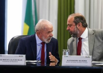 Com aprovação da Aneel, bônus de R$ 883 milhões da Itaipu Binacional será revertido em desconto nas contas de luz em agosto. Medida fortalece justiça tarifária e beneficia consumidores em todo o país.
