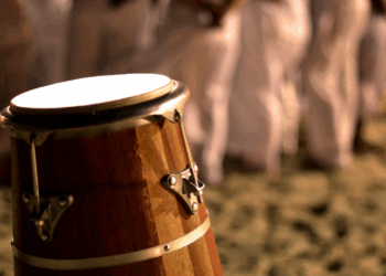 Conheça o Grupo dos 7, celebrado em 7/7 na Umbanda, que representa equilíbrio entre Exus Guardiões, justiça espiritual e as sete linhas da religião.