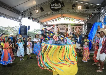 Arraiá do Museu do Pontal 2025, na Barra da Tijuca (RJ), celebra a cultura nordestina com shows gratuitos, oficinas, exposição e quadrilhas. Evento acontece nos dias 12 e 13 de julho.