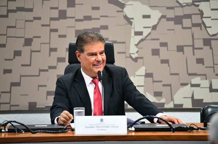 Senado define comissão temporária que irá aos EUA discutir novas tarifas sobre produtos brasileiros. Missão oficial ocorrerá entre 29 e 31 de julho.