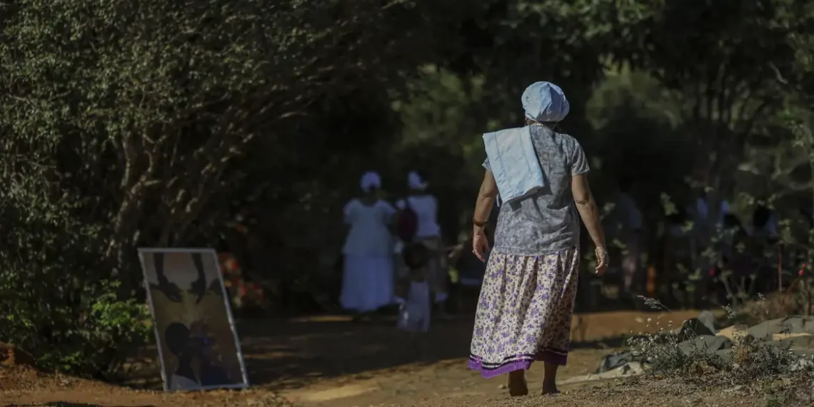 Censo 2022 mostra que 11,8 milhões vivem em unidades de conservação ambiental. Moradores enfrentam maiores índices de precariedade em água, esgoto e lixo.