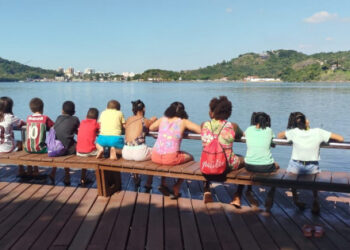 Crianças e adolescentes acolhidas no Centro de Convivência 2 participam de programação de férias