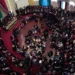 Mais de 100 entidades participaram de ato na USP em defesa da soberania nacional. Manifesto repudia tarifas de Trump e possíveis interferências na democracia brasileira.