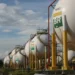 Petrobras reduz em média 14% o preço da molécula de gás natural para distribuidoras a partir de agosto. Medida reflete variação do petróleo Brent e câmbio. No RJ, queda será repassada aos consumidores.