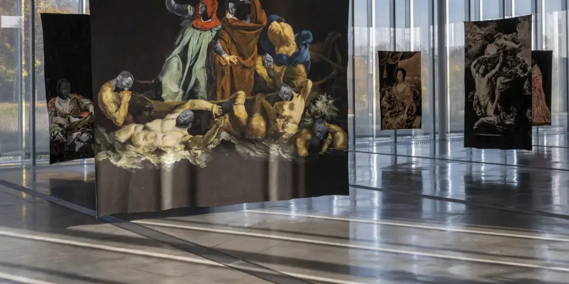 De agosto a dezembro, a Temporada Cultural França-Brasil 2025 leva exposições, fóruns e residências artísticas a 15 cidades brasileiras. A iniciativa busca renovar a amizade entre os países, romper estereótipos e promover debates sobre democracia, clima e diversidade.