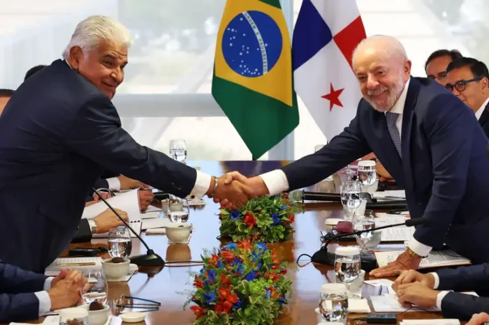 Lula reafirma apoio à soberania do Panamá sobre o Canal, firma acordos bilaterais em comércio, meio ambiente, saúde e defesa durante visita oficial.
