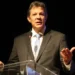 Fernando Haddad elogiou Geraldo Alckmin por sua atuação firme nas negociações com os EUA e destacou a importância do turismo para a geração de renda, empregos e justiça social no Brasil.