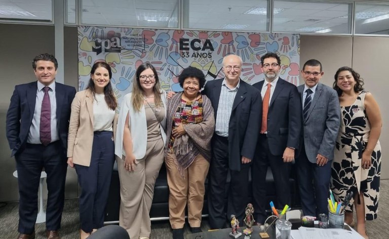 Comitê intersetorial sobre segurança de crianças e adolescentes na internet traça plano de ação.