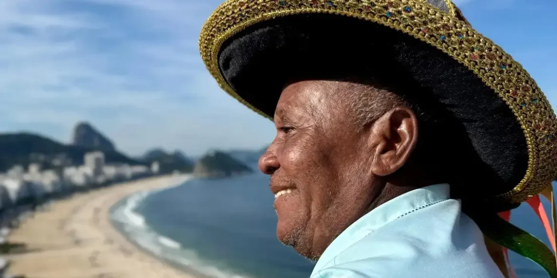 Mestre Damasceno, ícone da cultura marajoara e do carimbó, morreu aos 71 anos em Belém (PA). O artista deixa mais de 400 composições, seis álbuns gravados e o legado do Búfalo-Bumbá de Salvaterra.