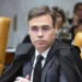 O ministro André Mendonça, do STF, foi escolhido relator da investigação sobre descontos ilegais em benefícios do INSS. O esquema teria desviado R$ 6,3 bilhões de aposentados e pensionistas.