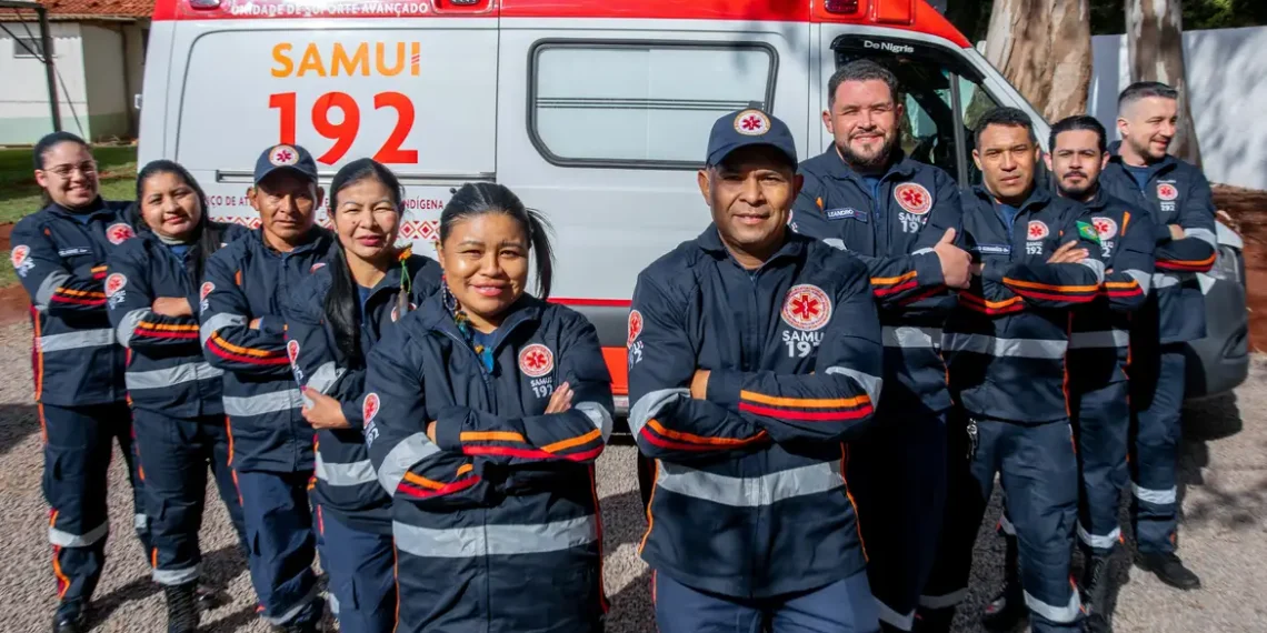 O Ministério da Saúde inaugurou, em Dourados (MS), o primeiro Samu 192 indígena do Brasil, que atenderá 25 mil pessoas da TI Jaguapiru com equipe bilíngue e redução do tempo de espera por ambulância.