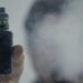O CNCP e a Senacon notificaram plataformas digitais para remover, em 48 horas, ofertas de cigarros eletrônicos, pods e vapes, proibidos no Brasil, reforçando proteção à saúde e combate à pirataria online.