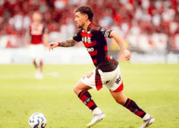 Flamengo e Grêmio empatam em duelo da 22ª rodada do Brasileirão
