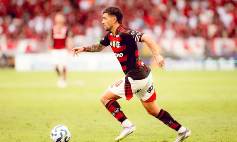 Flamengo e Grêmio empatam em duelo da 22ª rodada do Brasileirão