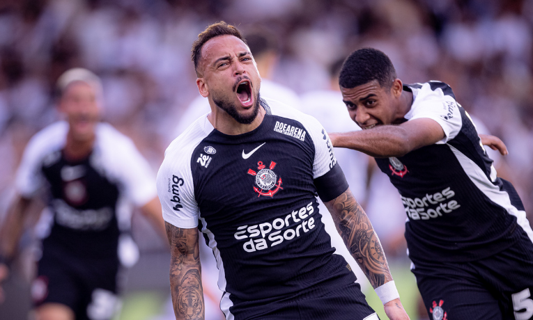 O Corinthians venceu o Vasco por 3 a 2 em São Januário, encerrando sequência negativa de seis jogos sem vitória no Brasileirão. Maycon, Gui Negão e Gustavo Henrique marcaram os gols do triunfo.