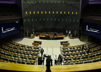 Proposta de Orçamento 2026 destina R$ 40,8 bilhões a emendas parlamentares impositivas, podendo atingir R$ 52,9 bilhões com inclusão de emendas de comissão.