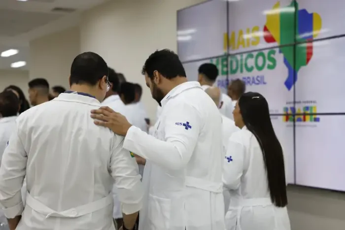 Enamed 2025 registra 96.635 inscrições na primeira edição do exame de avaliação da formação médica. Provas serão em 19 de outubro e servirão também para acesso à residência médica.
