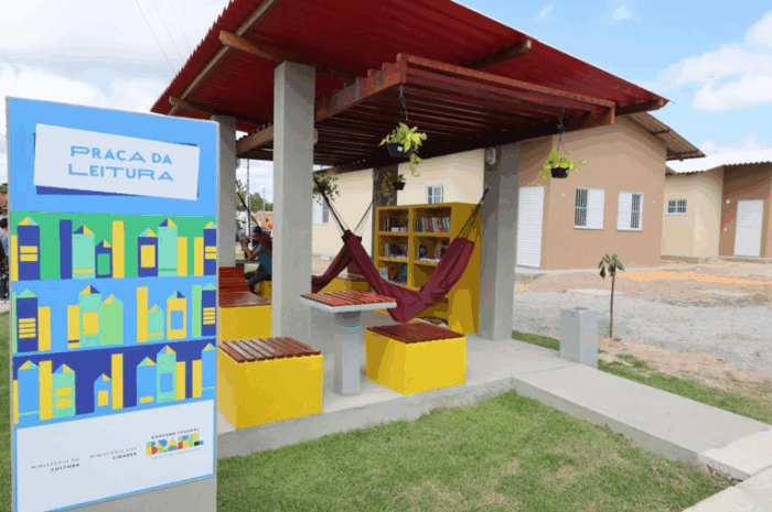 Governo entrega moradias do Minha Casa, Minha Vida com bibliotecas integradas; nova fase do programa unirá cultura, educação e moradia popular.