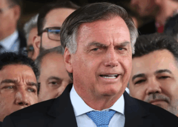 O STF marcou o julgamento do núcleo crucial da trama golpista de 2022 para os dias 2, 3, 9, 10 e 12 de setembro. Estão réus Jair Bolsonaro e sete aliados, acusados de organização criminosa, golpe de Estado e outros crimes.