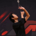 Hajime Miura vence pela oitava vez o mundial de ioiô em Praga, dominando a categoria estilo livre com dois ioiôs. Vitória reafirma domínio japonês no esporte.