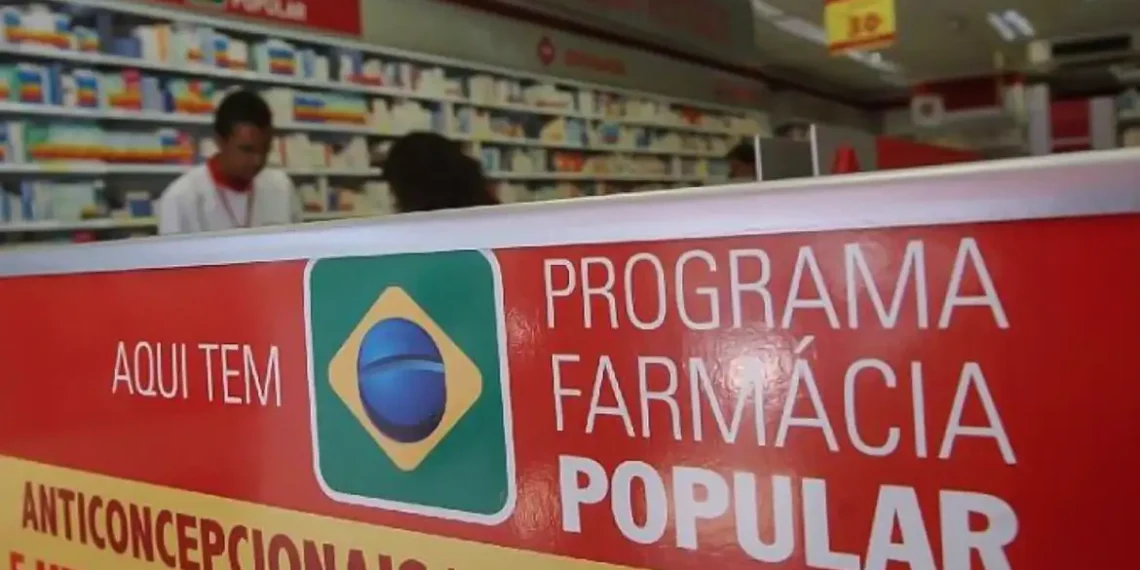 Farmácia Popular descredencia 9.180 estabelecimentos por falta de renovação. Outros 5 mil foram suspensos por irregularidades, diz Ministério da Saúde.