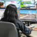 Vitória alcançou resultados expressivos na segurança urbana em 2025: queda de 46% nos homicídios, 41% nas mortes no trânsito e 70% nos roubos a comércios. Avanços incluem monitoramento por IA, Cerco Inteligente, SOS Comércio e valorização da Guarda Municipal.