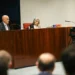 Alexandre de Moraes apresentou 13 atos que embasam a denúncia contra Jair Bolsonaro e aliados por tentativa de golpe de Estado. STF retoma julgamento que pode levar à condenação do ex-presidente.