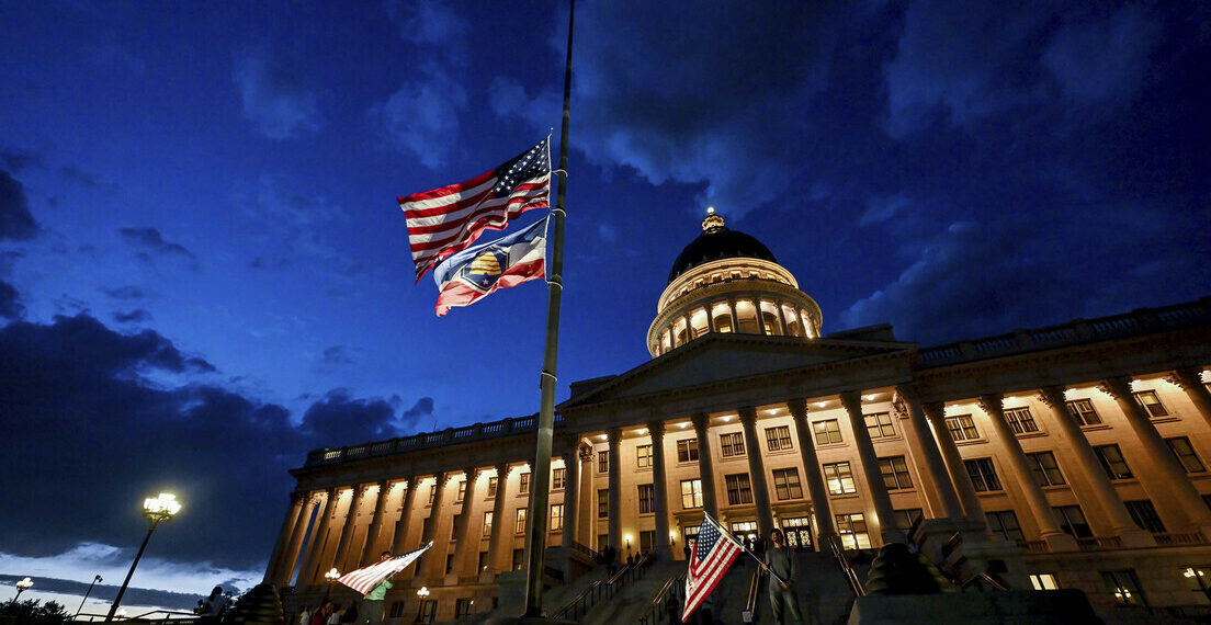 Nos últimos anos, os EUA registram diversas tentativas de assassinato contra políticos e ativistas, incluindo Donald Trump e legisladores democratas, refletindo aumento da violência política.
