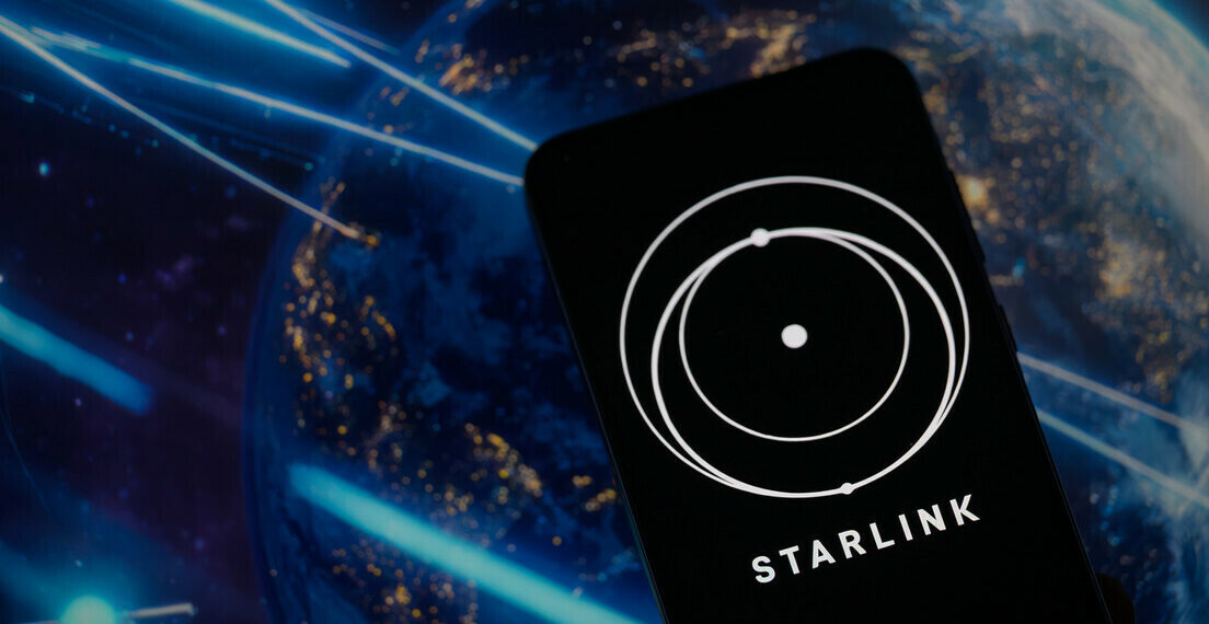 Rússia inicia implantação de sistema de satélites semelhante ao Starlink de Elon Musk. Constellação terá 1.200 satélites e promete internet rápida em qualquer região.