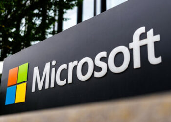 A Microsoft desativa serviços de inteligência artificial e computação em nuvem para unidade do Ministério da Defesa de Israel, acusada de vigilância em massa de civis palestinos.