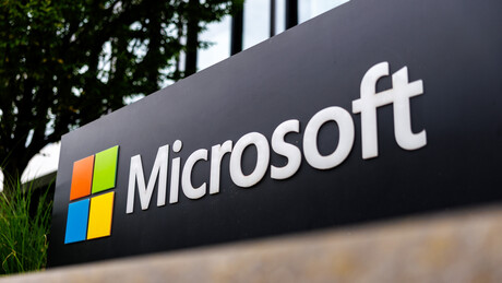 A Microsoft desativa serviços de inteligência artificial e computação em nuvem para unidade do Ministério da Defesa de Israel, acusada de vigilância em massa de civis palestinos.