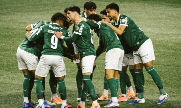 Conmebol divulga calendário das semifinais da Libertadores 2025. Flamengo, Palmeiras, Racing e LDU brigam por vaga na final única em Lima, no Peru.