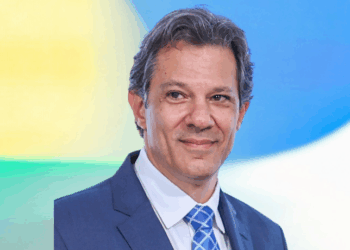 Fernando Haddad requisitou visto diplomático para o G20 nos EUA e está confiante na renovação. Entenda o contexto político e as implicações dessa solicitação.