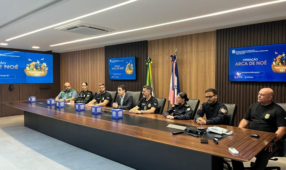 Operação Arca de Noé resgatou 78 animais em Serra, Vila Velha e Cariacica. Quatro pessoas foram autuadas por crimes ambientais. Denúncias ao Disque 181 cresceram 25% em 2025.
