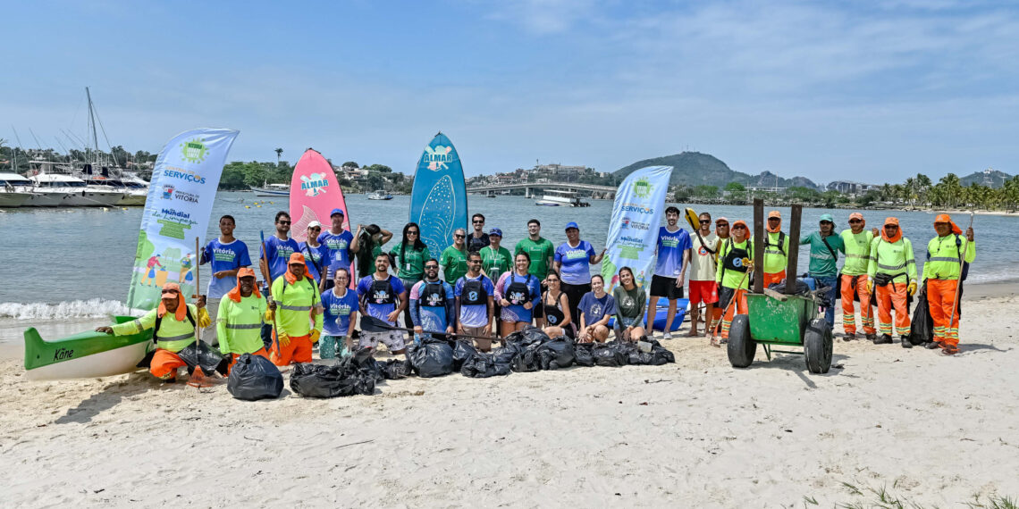 Vitória celebra o Dia Mundial da Limpeza com atividades de conscientização ambiental de 15 a 19 de setembro, envolvendo estudantes, organizações e artistas em ações educativas e de preservação da cidade.