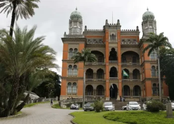 Fiocruz abre inscrições para a 13ª Olimpíada Brasileira de Saúde e Meio Ambiente (Obsma). Estudantes do fundamental, médio, técnico e EJA podem participar com projetos até 30 de junho de 2026.