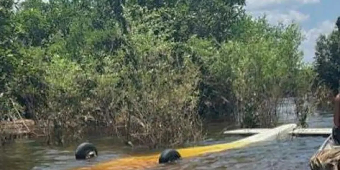 A Força Aérea Brasileira (FAB), em ação conjunta com a Polícia Federal, interceptou uma aeronave suspeita vinda do Peru. O avião foi obrigado a pousar no Amazonas após ignorar protocolos de segurança.