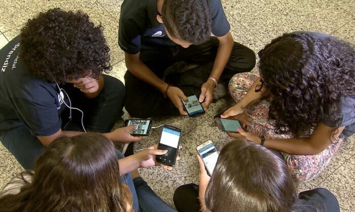 Levantamento mostra que 23% das crianças e adolescentes no Brasil já sofreram violência sexual online. Governo e ONU lançam medidas de enfrentamento e Banco de Boas Práticas.