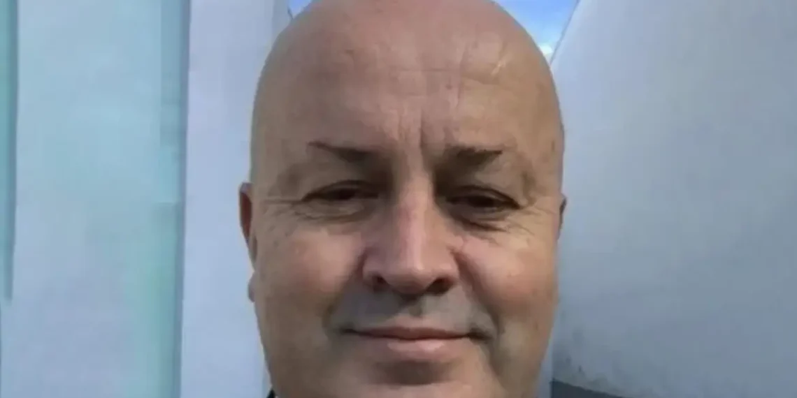 A Polícia Federal prendeu Antonio Carlos Antunes, conhecido como “Careca do INSS”, e Maurício Camisotti na Operação Cambota, que investiga esquema bilionário de fraudes envolvendo aposentados e pensionistas do INSS.