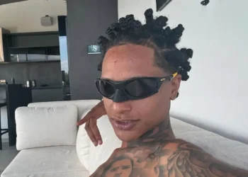 O Superior Tribunal de Justiça (STJ) determinou a soltura do rapper Oruam, investigado por associação ao tráfico. Ele é filho do traficante Marcinho VP e estava preso desde julho no Rio.