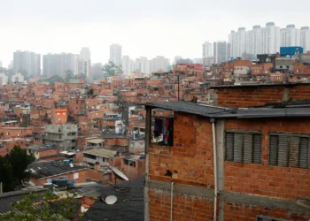Com apoio do Google, Paraisópolis agora tem 100 mil endereços digitais via Plus Codes, tecnologia gratuita que facilita localização em serviços, entregas e emergências.