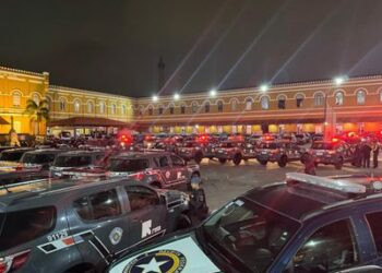 Receita Federal deflagra Operação Spare em São Paulo contra grupo criminoso que lavava bilhões no setor de combustíveis, imóveis, franquias e motéis. Esquema também envolvia aquisição de bens de luxo.