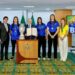 Lula recebeu a Seleção Brasileira de Futebol Feminino e anunciou projeto de lei para equiparar direitos ao futebol masculino, garantir profissionalização, apoiar atletas mães e criar a Universidade do Esporte.