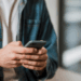 A Anatel determinou que todas as operadoras de telecomunicações, inclusive as de pequeno porte, integrem a plataforma Não Me Perturbe em até 60 dias para reforçar o combate às chamadas abusivas.