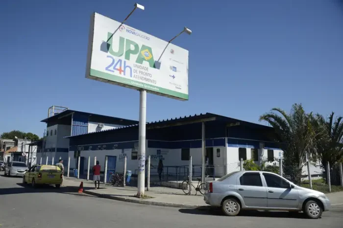 Panorama Covid-19 da SES-RJ indica aumento de casos em crianças, com mais atendimentos em UPAs, maior taxa de positividade em testes e alta nas solicitações de leitos pediátricos.